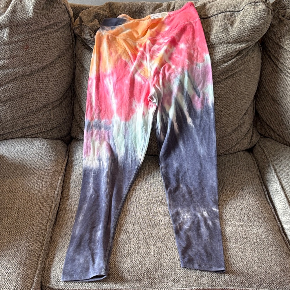 SO Multicolor Tie-Dye Leggings